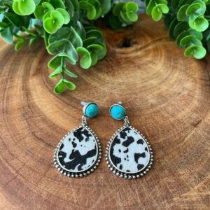 Brinco de Couro Preto