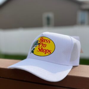 Boné Bass Pro Shops Importado Modelo Tradicional (Branco)