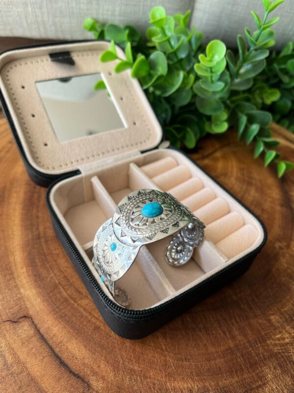 Bracelete Western com pedras turquesas