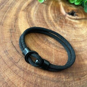 Pulseira de Corda Preta