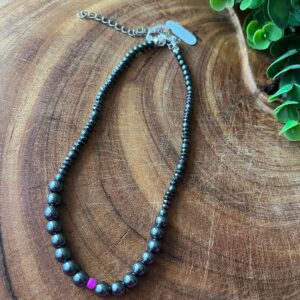 Chocker de pedras hematitas com pingente pink